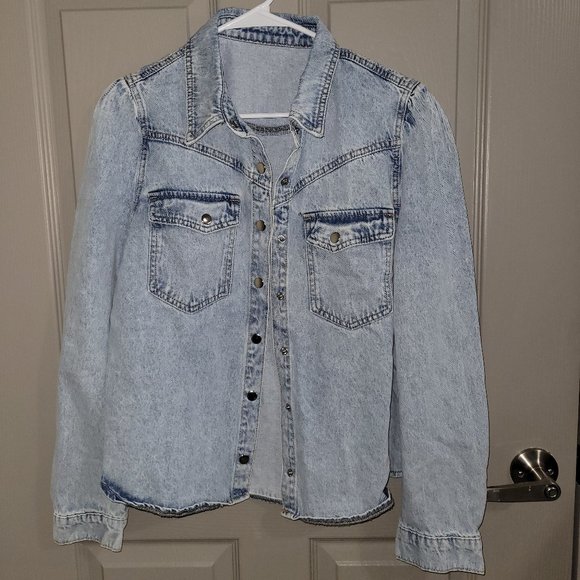 Front Button Puff Sleeve Denim Shirt - Picture 1 of 3